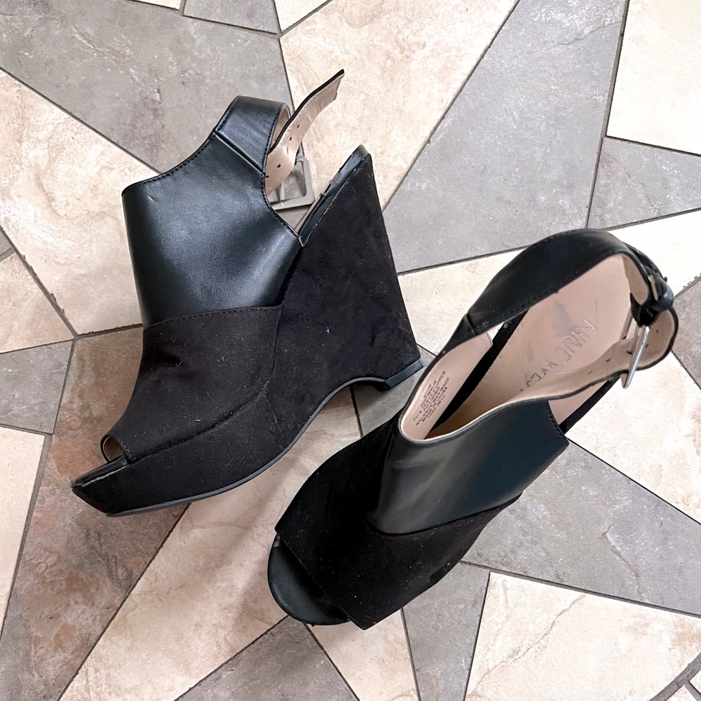 Nine West black wedge heels size 6.5